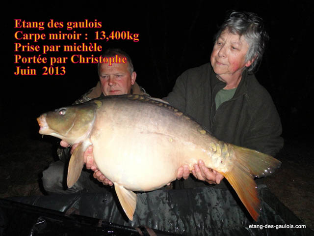 carpe-miroir-13kg400-michele-juin-2013_zoo