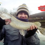 6 B Brochet 80 cm Pris par Matthieu logo DEC 2014