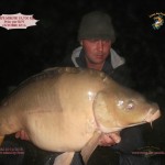 3 Carpe miroir 19,700 kg Prise par Roy Oct 2014 LOGO