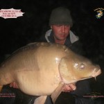 3 Carpe miroir 19,700 kg Prise par Roy Oct 2014 LOGO